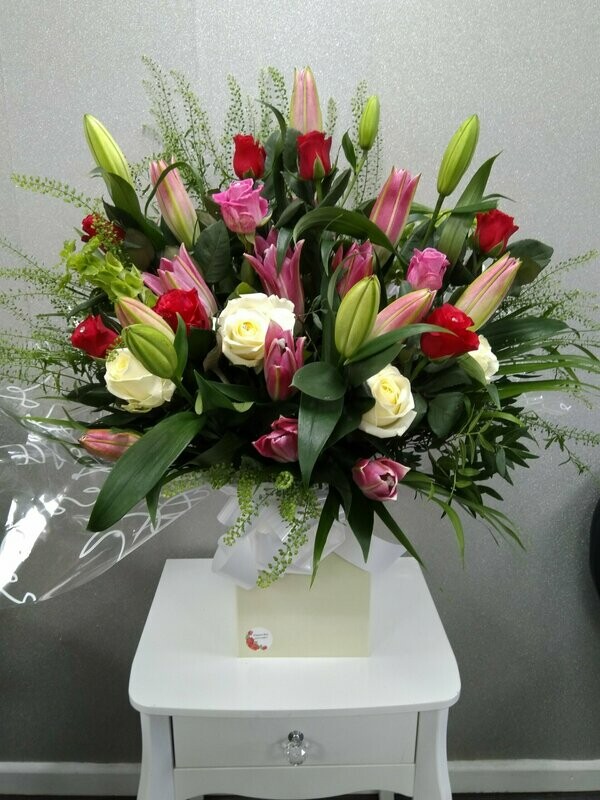 Rose & Lilly Bouquet