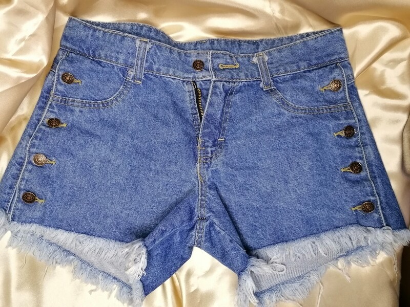 Short botones