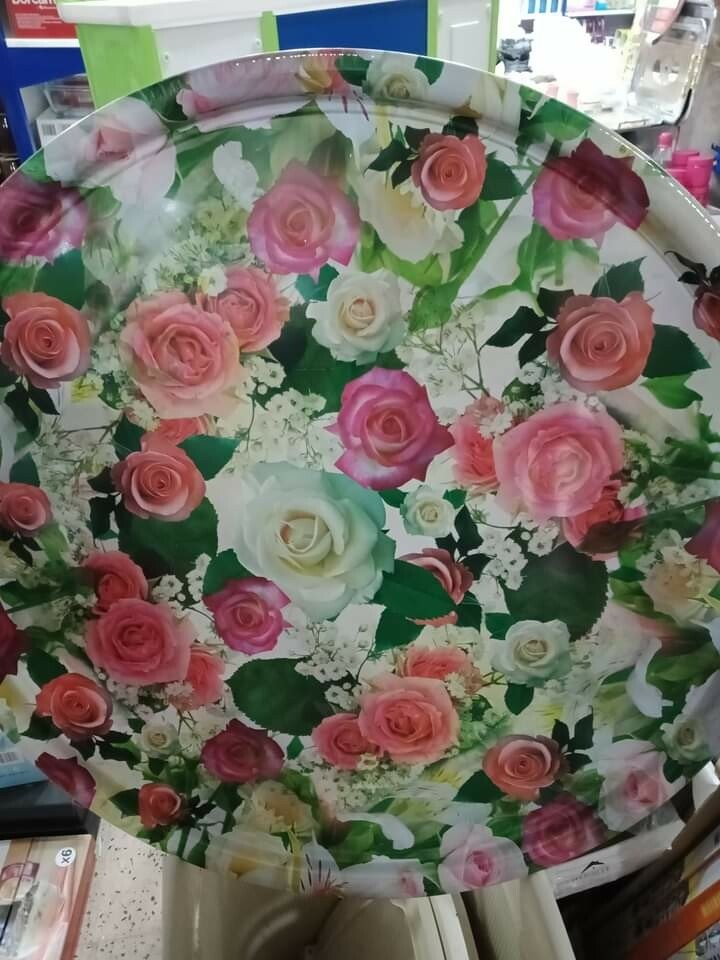 بلاطو اينوكس كبير