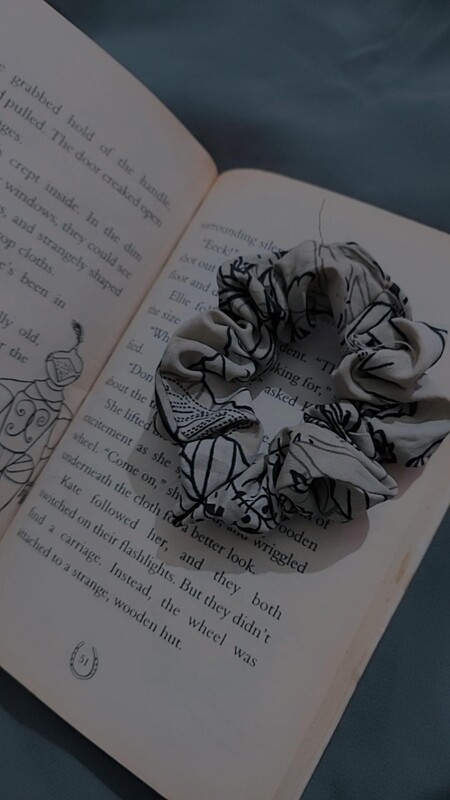 Flower Doodle Scrunchie
