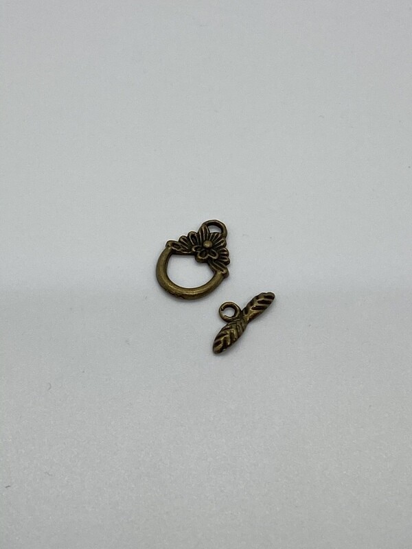 3453 New c. Toggle Clasp