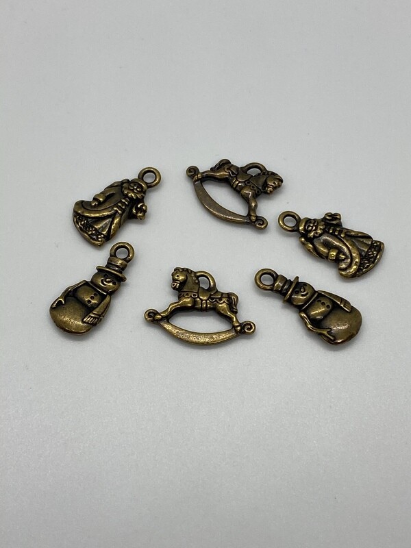 9373 Christmas Charm Set