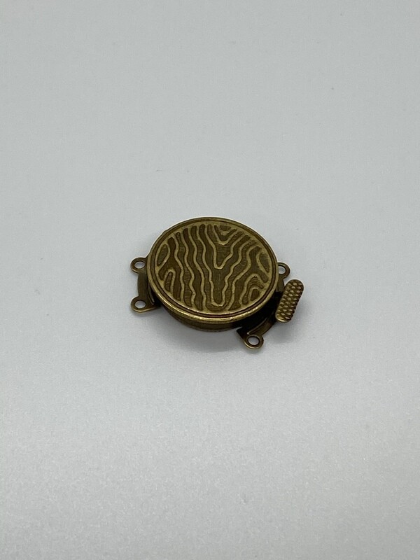 2538 3 Strand Brass Clasp