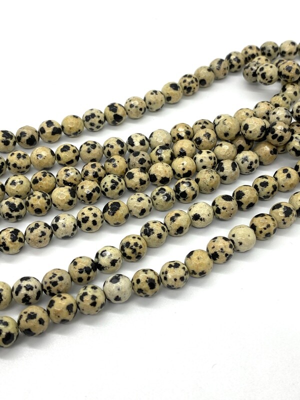 9043 Dalmation Jasper Faceted