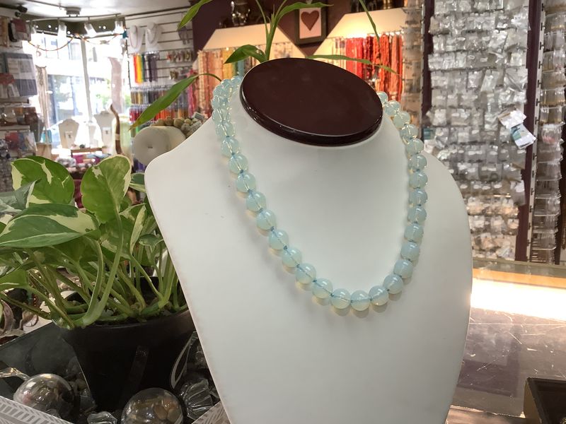 Opaline Choker Style