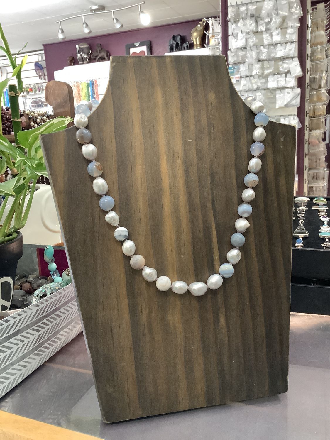 102518 Blue Agate &amp; Pearl Necklace hand knotted