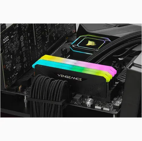 Corsair VENGEANCE RGB RS 32GB (2 x 16GB) DDR4 DRAM 3600MHz C18 Memory Kit; 18-22-22-42; 1.2V; Black. 