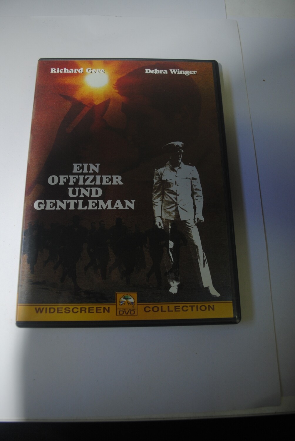 EIN OFFIZIER UND GENTLEMAN auf DVD