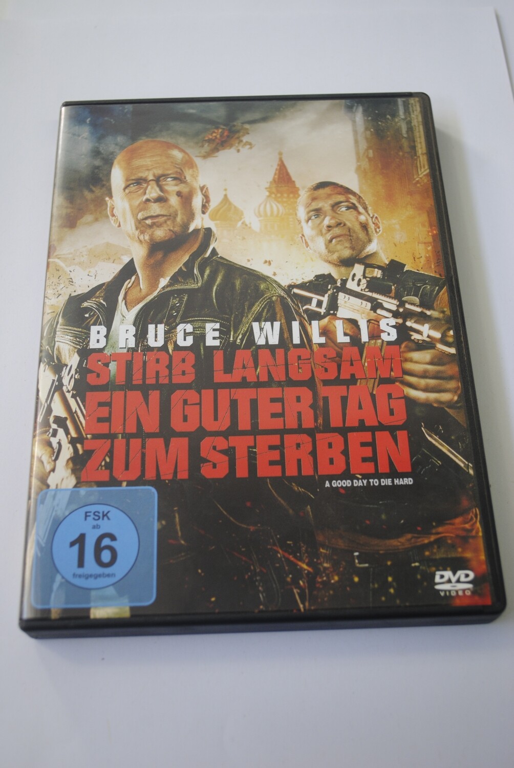 STIRB LANGSAM: EIN GUTER TAG ZUM STERBEN auf DVD
