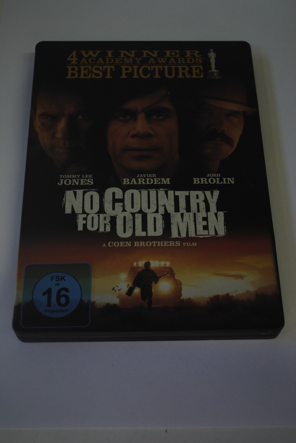 NO CONTRY FOR OLD MAN aud DVD