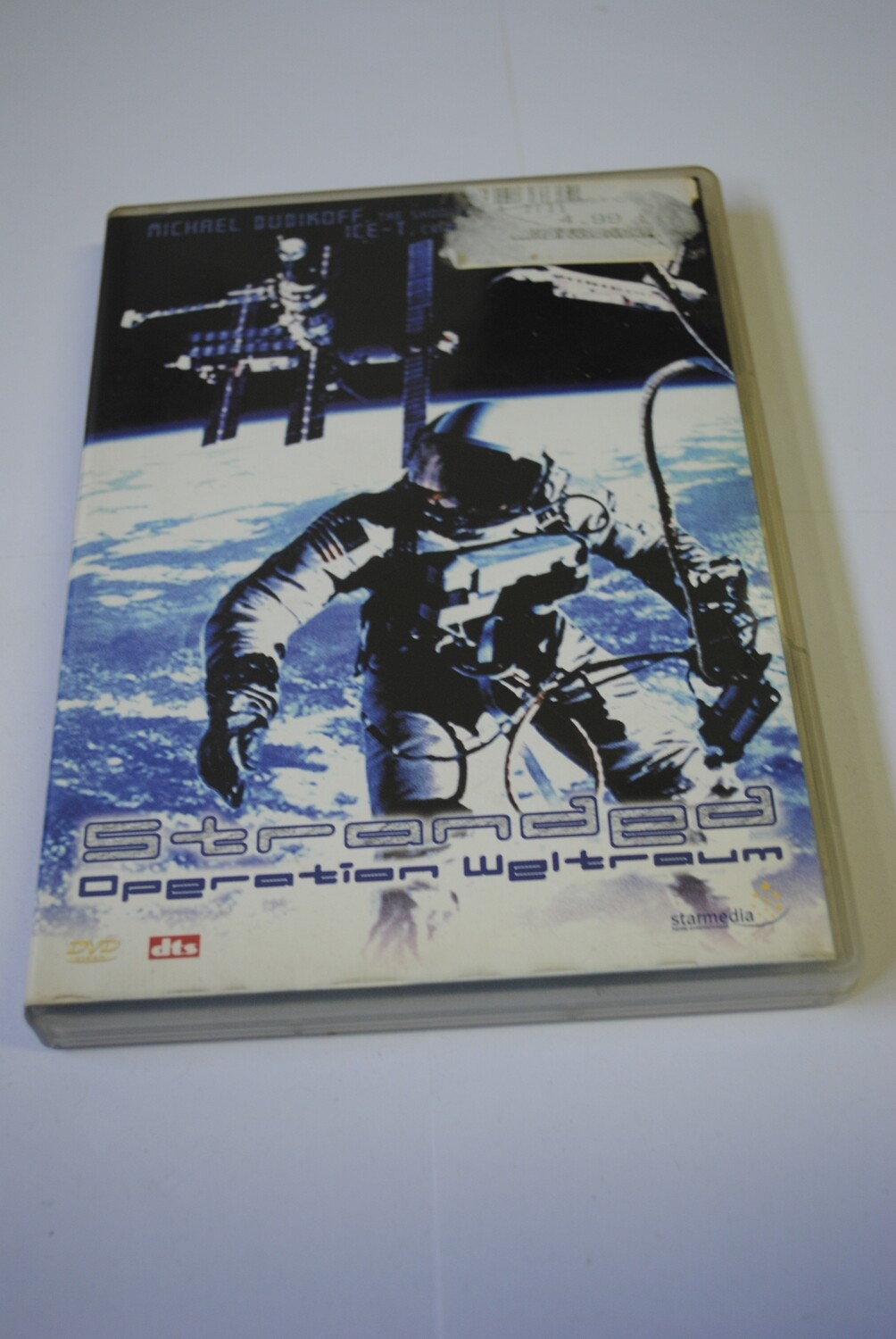 STRANDED: LOST WELTRAUM auf DVD