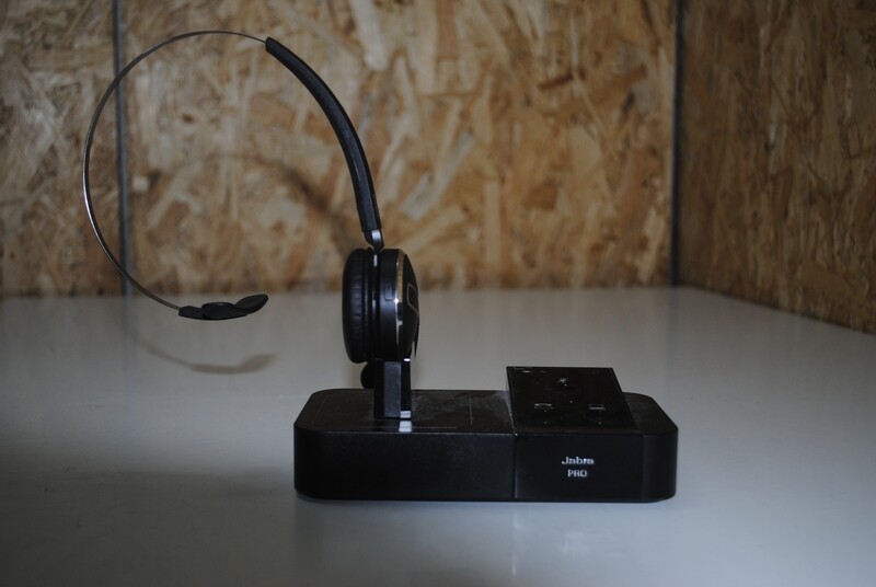 Jabra PRO 9450 MONO Headset Station - Großes Zubehörpaket Jabra PRO 9450 MONO Headset Station - Großes Zubehörpaket