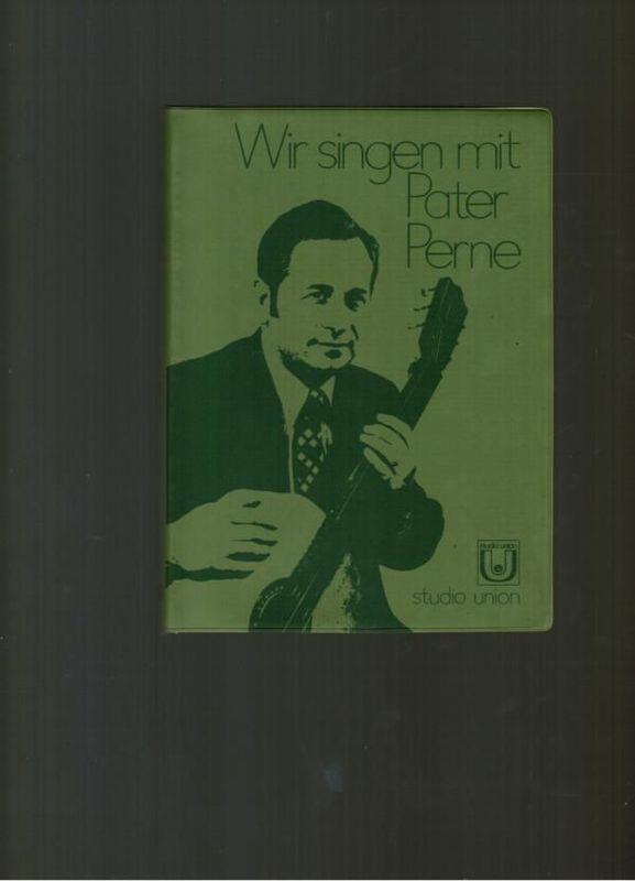 Wir singen mit Pater Perne