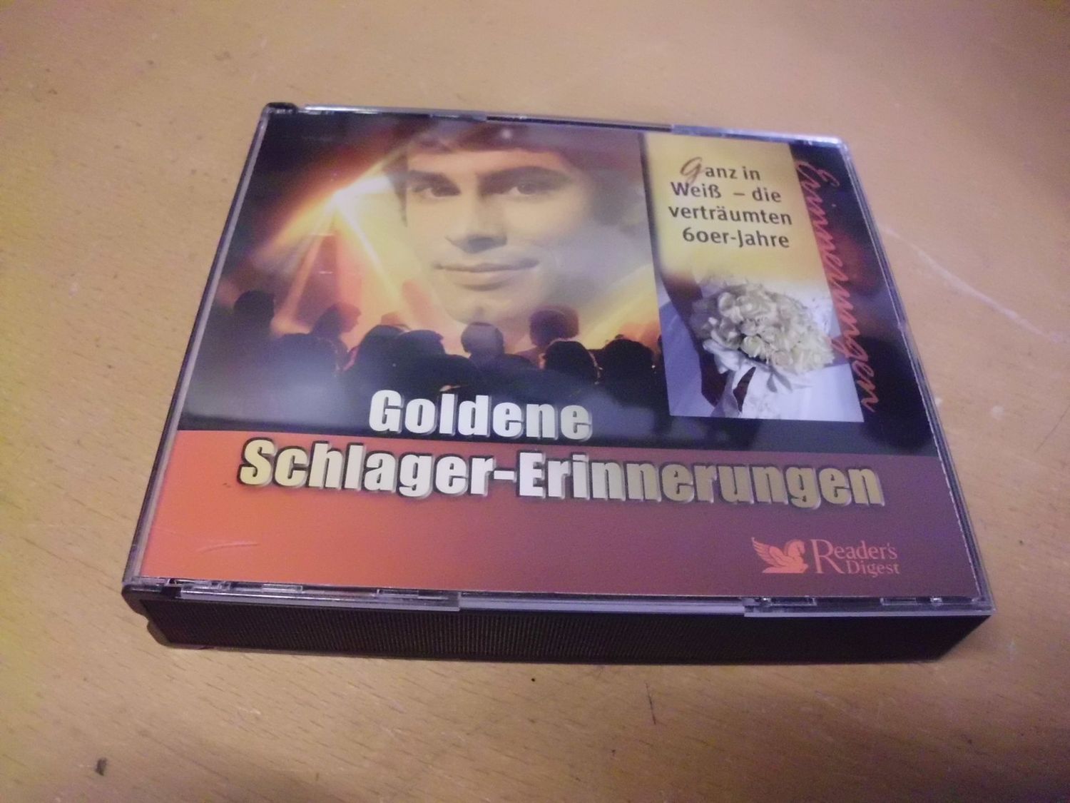 Goldene Schlager Erinnerungen - Ganz ins Weiß - Die verträumten 60er Jahre