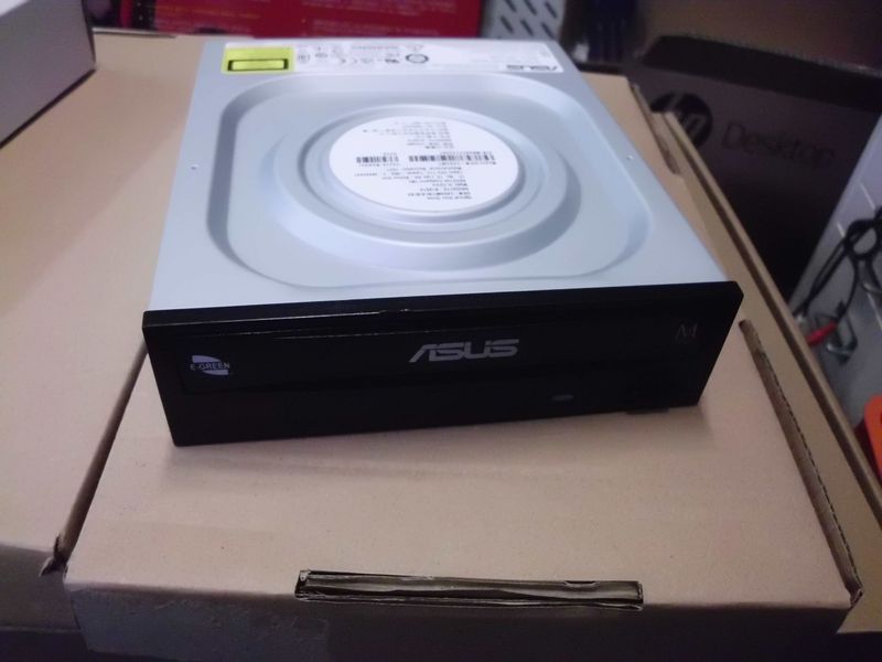 Asus Super Multi DVD Writer, DRW-24D5MT, interner DVD-Brenner Asus Super Multi DVD Writer, DRW-24D5MT, interner DVD-Brenner