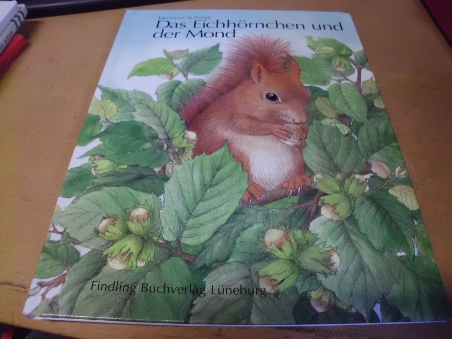 Das Eichhörnchen und der Mond