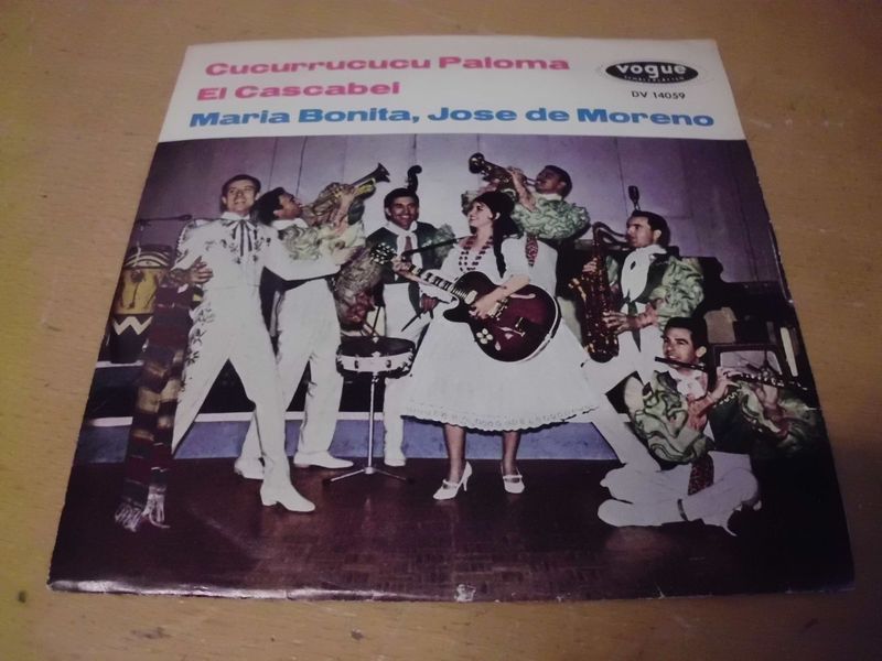 Cucurrucucu Paloma, El Cascabel, Maria Bonita, Jose de Moreno Cucurrucucu Paloma, El Cascabel, Maria Bonita, Jose de Moreno