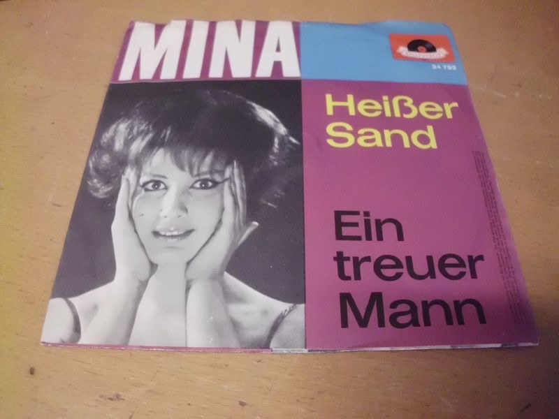 Mina - Heißer Sand/Ein treuer Mann Mina - Heißer Sand/Ein treuer Mann