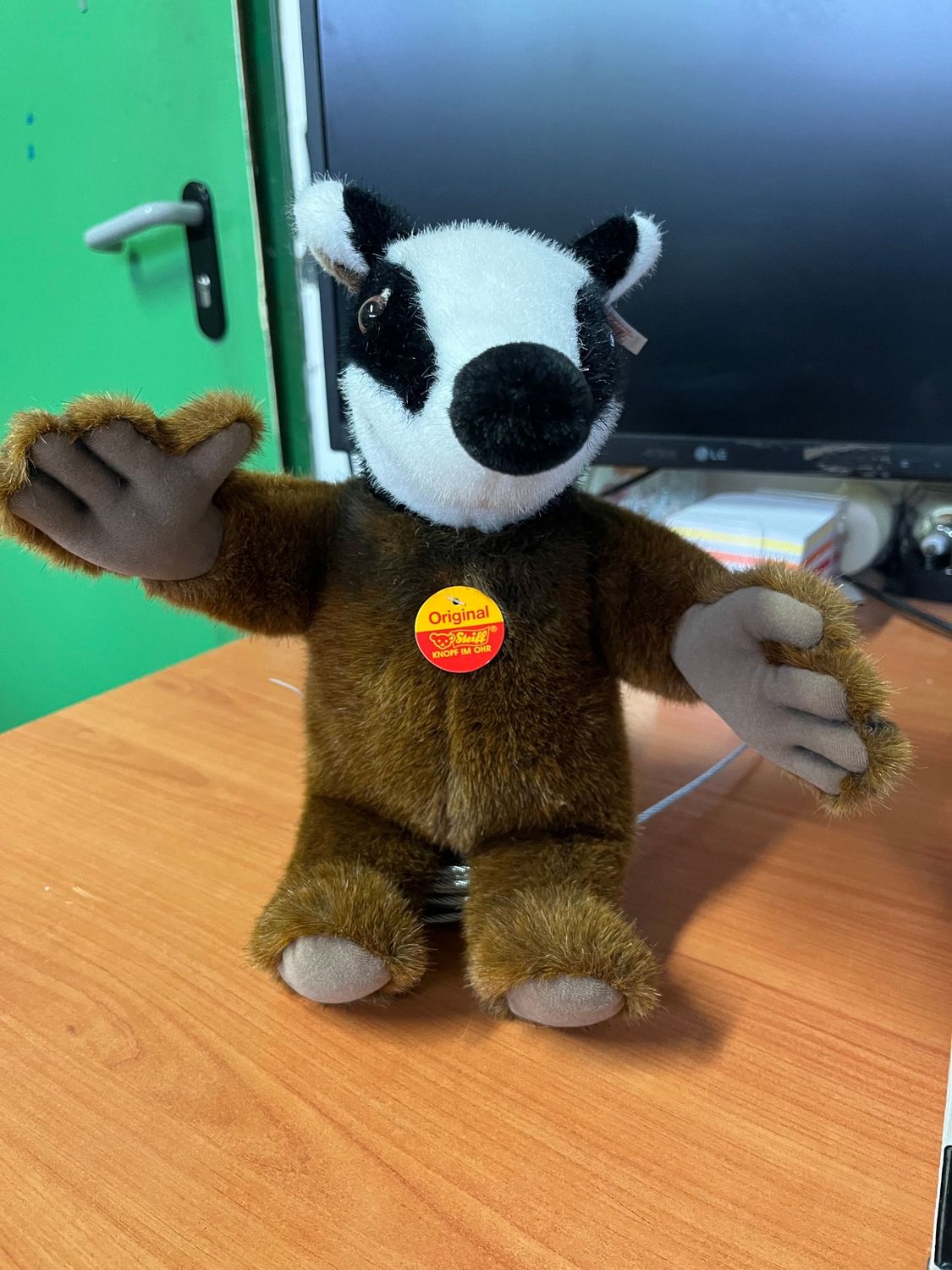 Dachs - Original Steiff - mit Knopf im Ohr