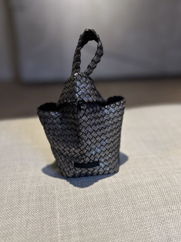 Naghedi Kyoto Clutch