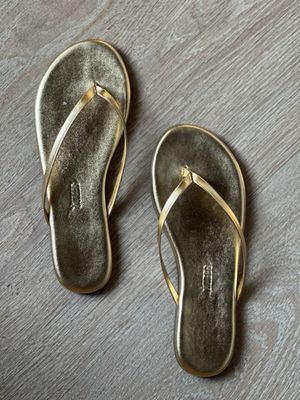 TKEES Flip Flop