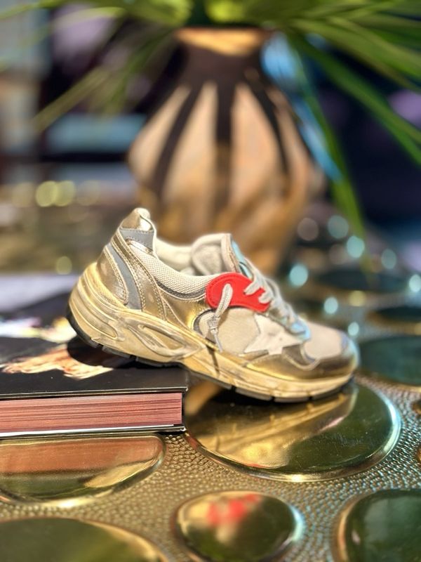 Golden Goose Running Dadmesh Sneakers