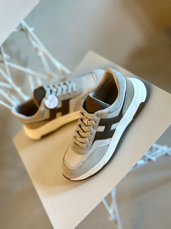 Hogan Hyperlight Sneaker