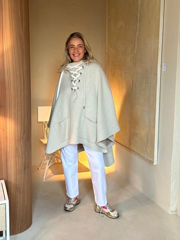 Golden Goose Onyx Cape