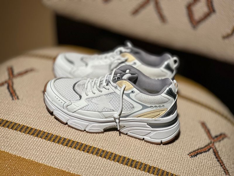 Golden Goose Lightstar Sneaker