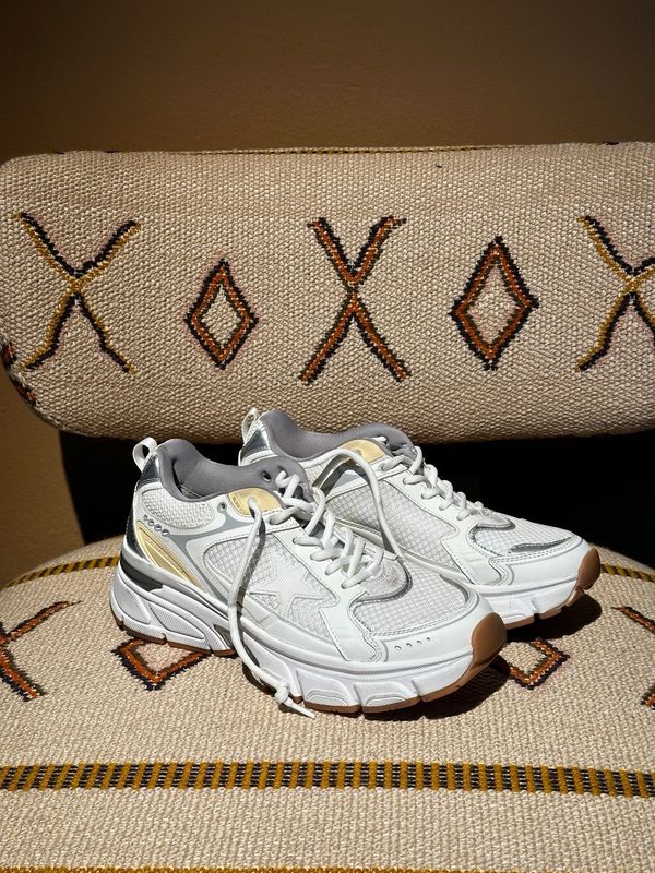 Golden Goose Lightstar Sneaker