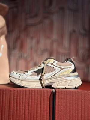 Golden Goose Lightstar Sneakers