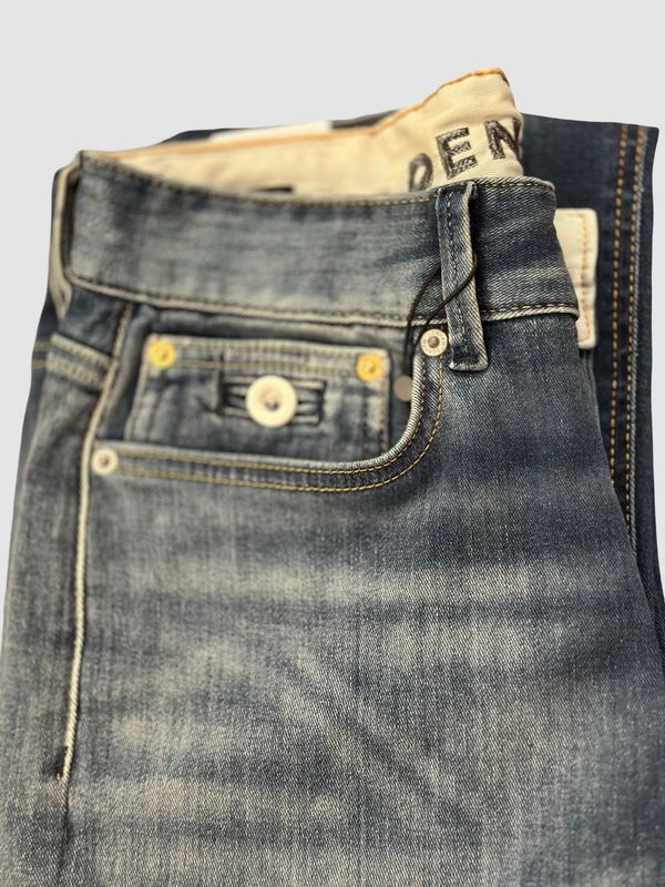 Denham Razor Chad