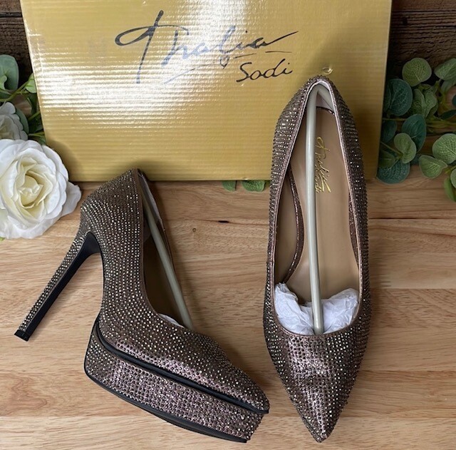 Thalia Sodi Pewter Joey Platform Pumps 7.5M