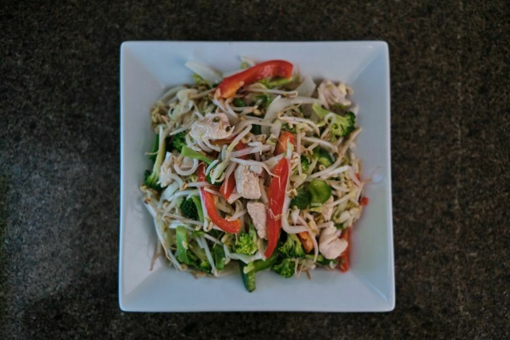 Chicken Chow Mein (BEANSPROUT) - Large