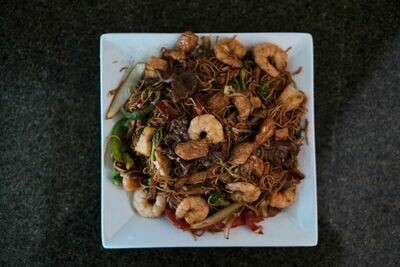 Linn Chau Special Noodles