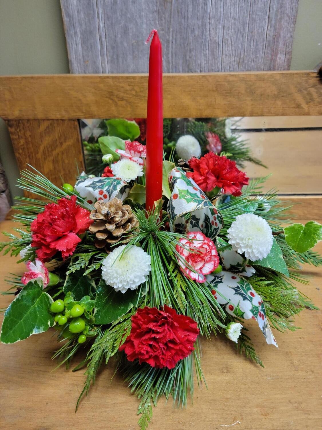 Holly and Ivy Centerpiece