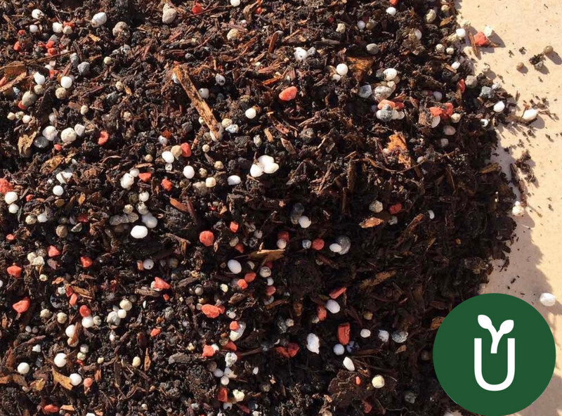 TIERRA NEGRA CON MANTILLO FERTILIZADA N P K - 17 L