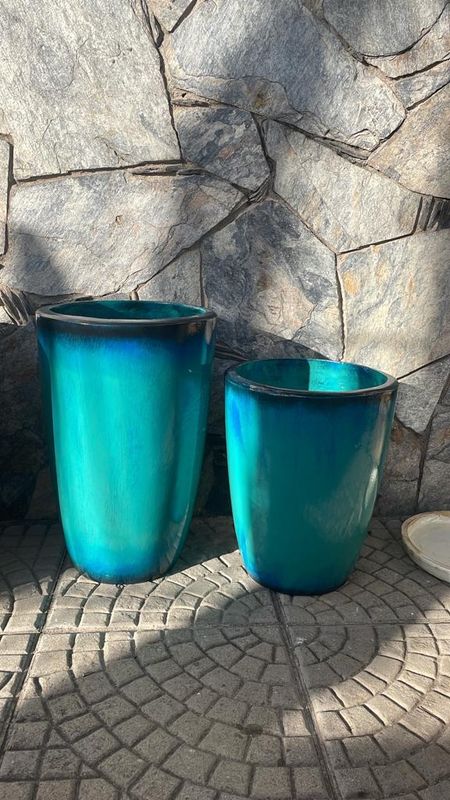 MACETA PALMA 40CM COLOR TURQUESA