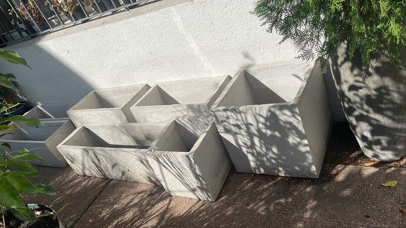 MACETA CUBO HORMIGÓN 30CM