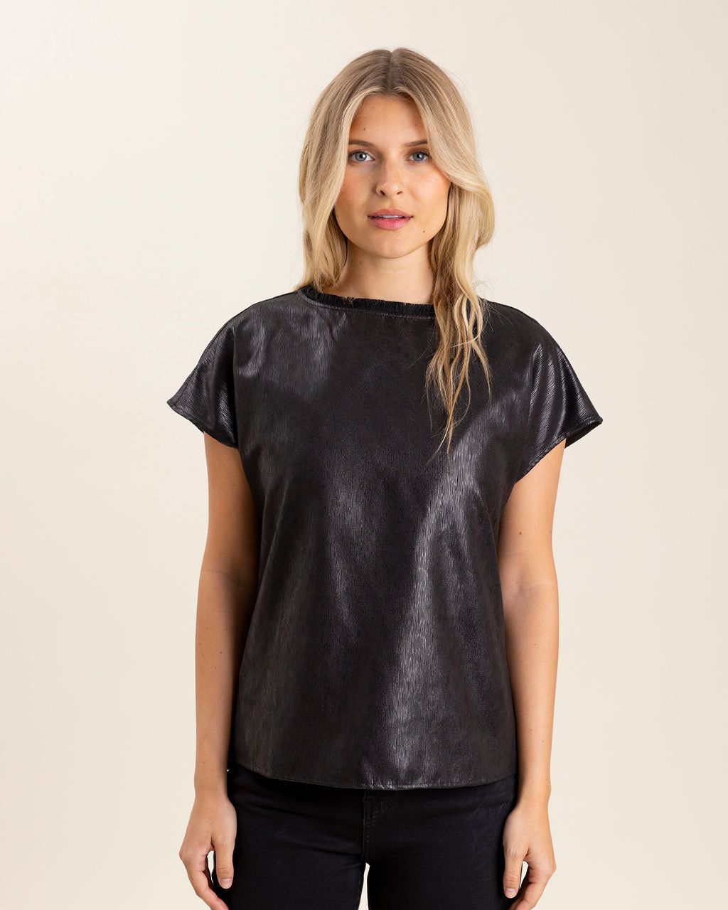 S&#39;EDGE Astor Top- Black