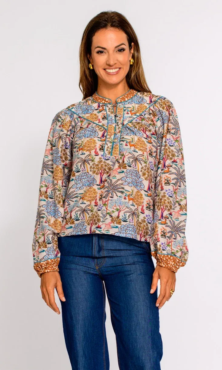 ELIZABETH JAMES Hannah Top Enchanted