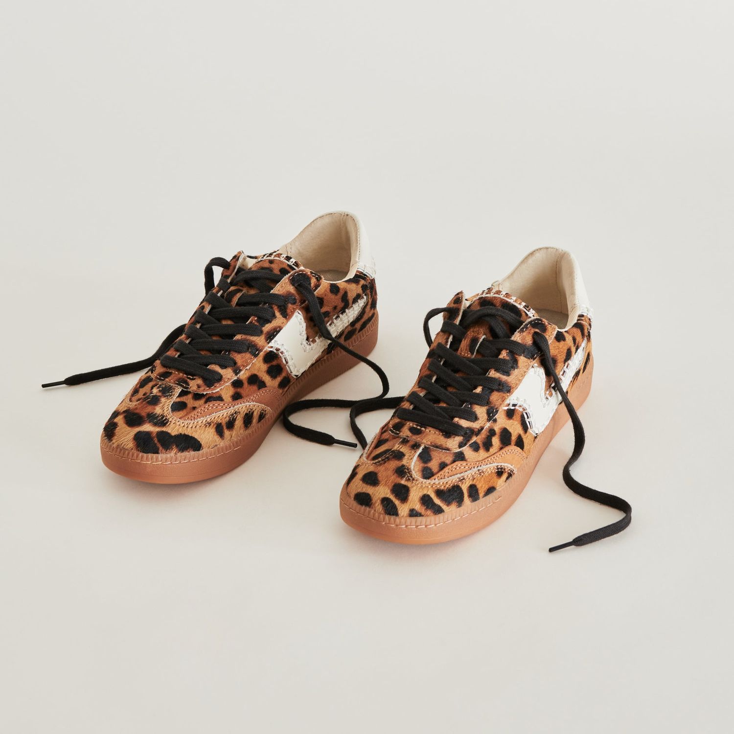 DOLCE VITA Notice stitch DK Leopard Calf Hair snea