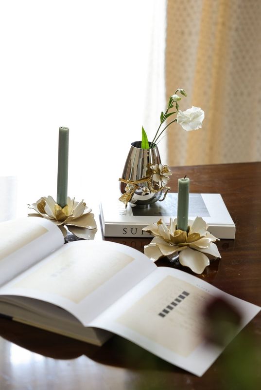 MICHAEL ARAM Gardenia Candleholders SET/2