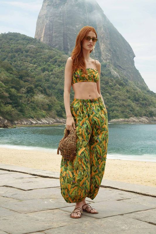 FARM RIO Parrots Forest Green Balloon Pants