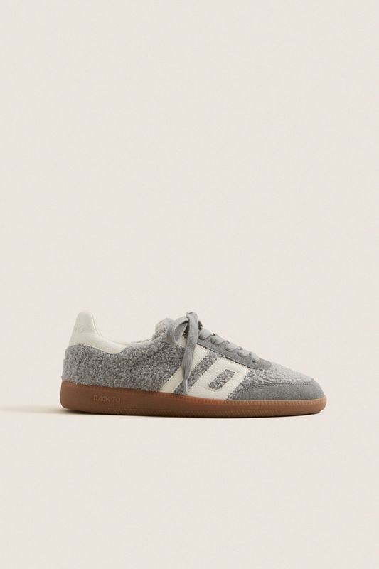 BACK70 Teddy Sneaker Sea White