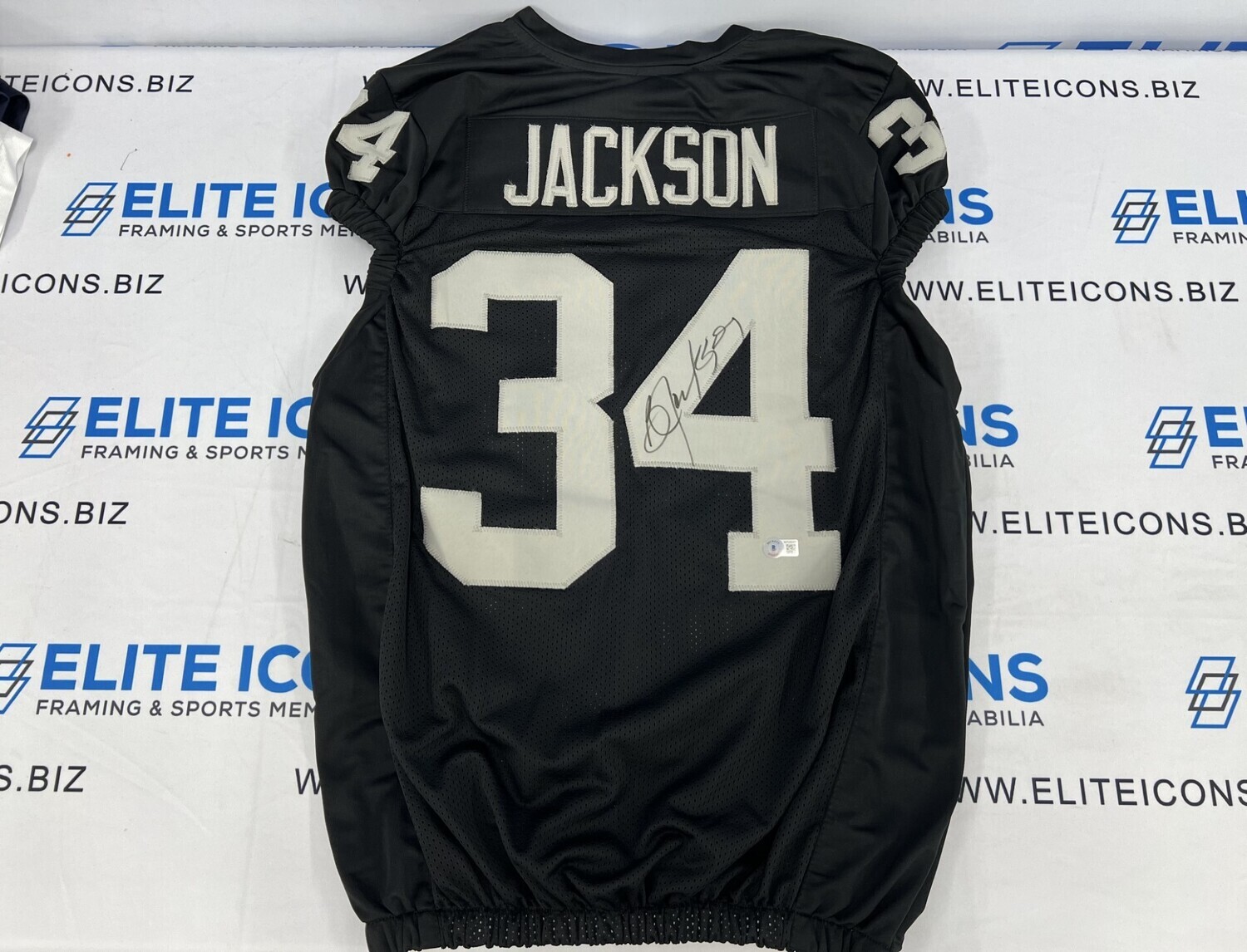Bo Jackson Signed XL Custom Black PRO CUT STYLE Jersey (Beckett COA)