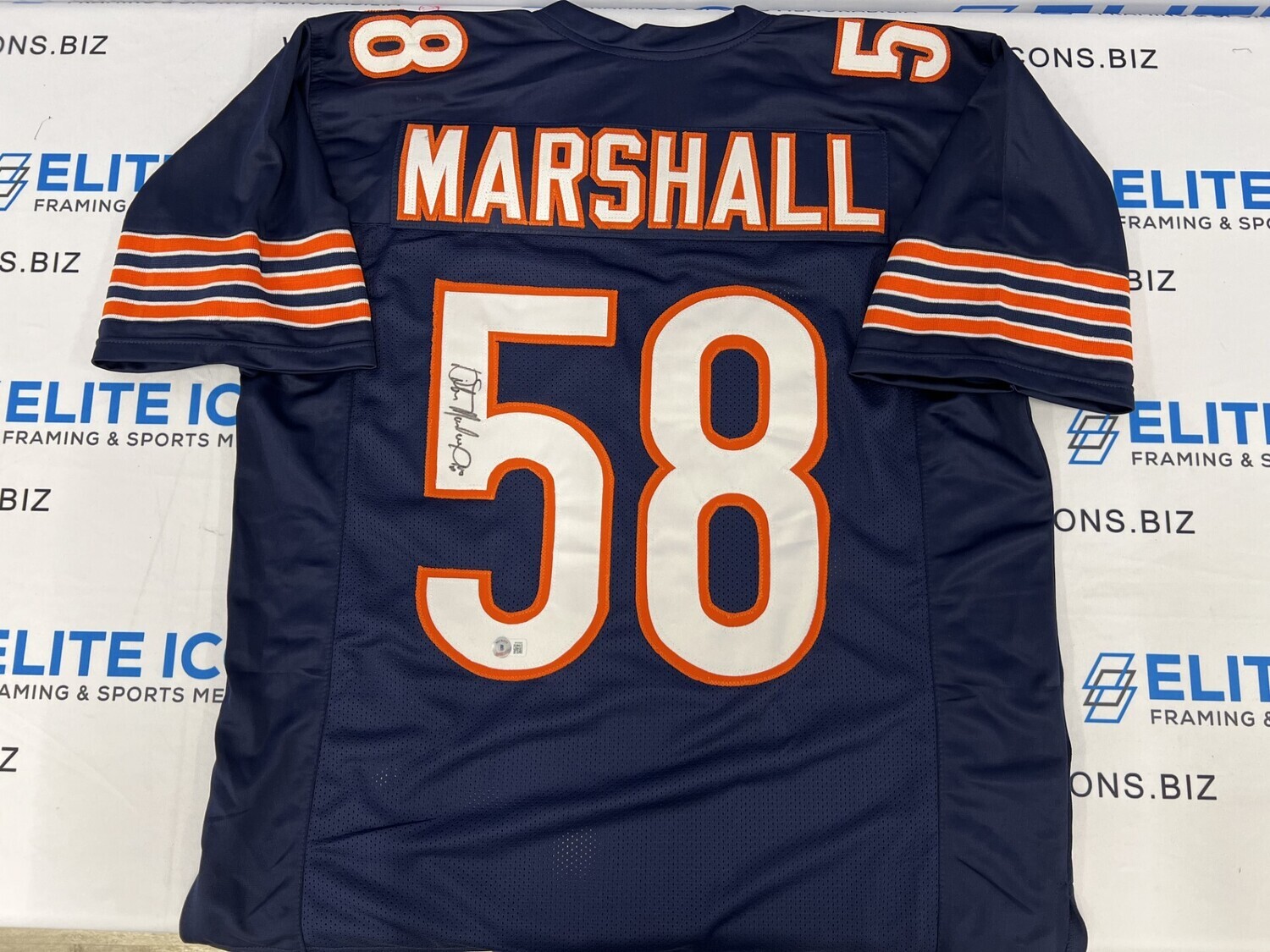 Wilbur Marshall Signed XL Custom Navy Jersey (Beckett COA)