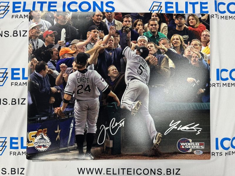 Joe Crede & Juan Uribe Signed 16x20 Photo (PSA COA)