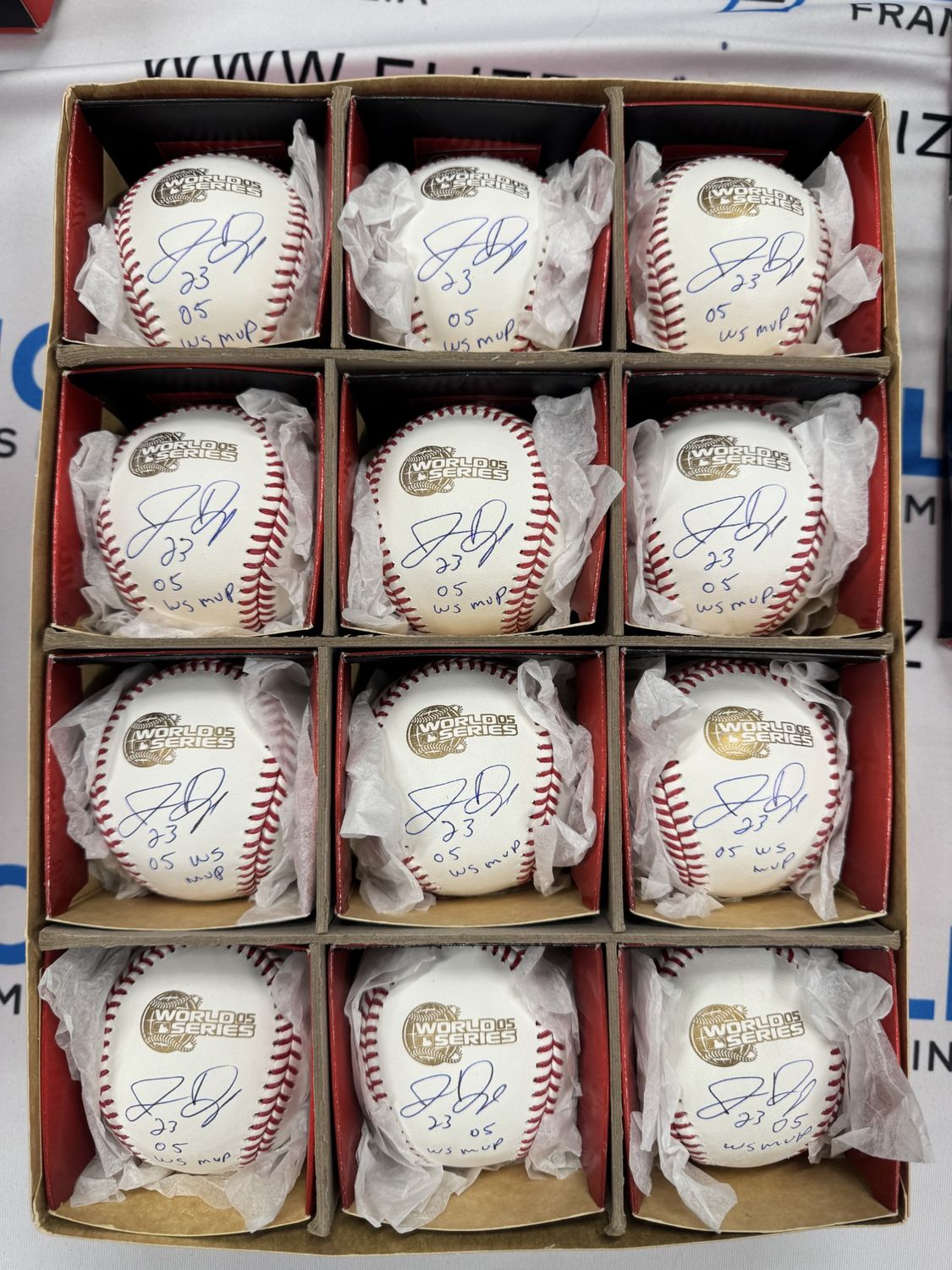 Jermaine Dye Signed 2005 World Series Baseball (PSA COA)