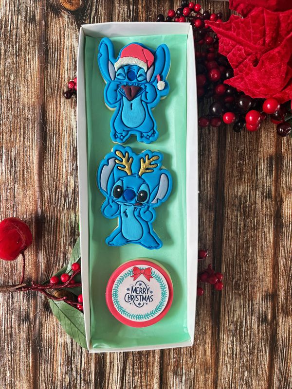 Stitch 3 cookies